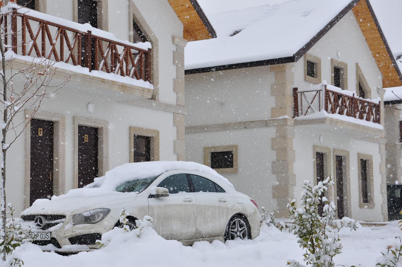 Xutorok Hotel & Restaurant Chilegir Zewnętrze zdjęcie
