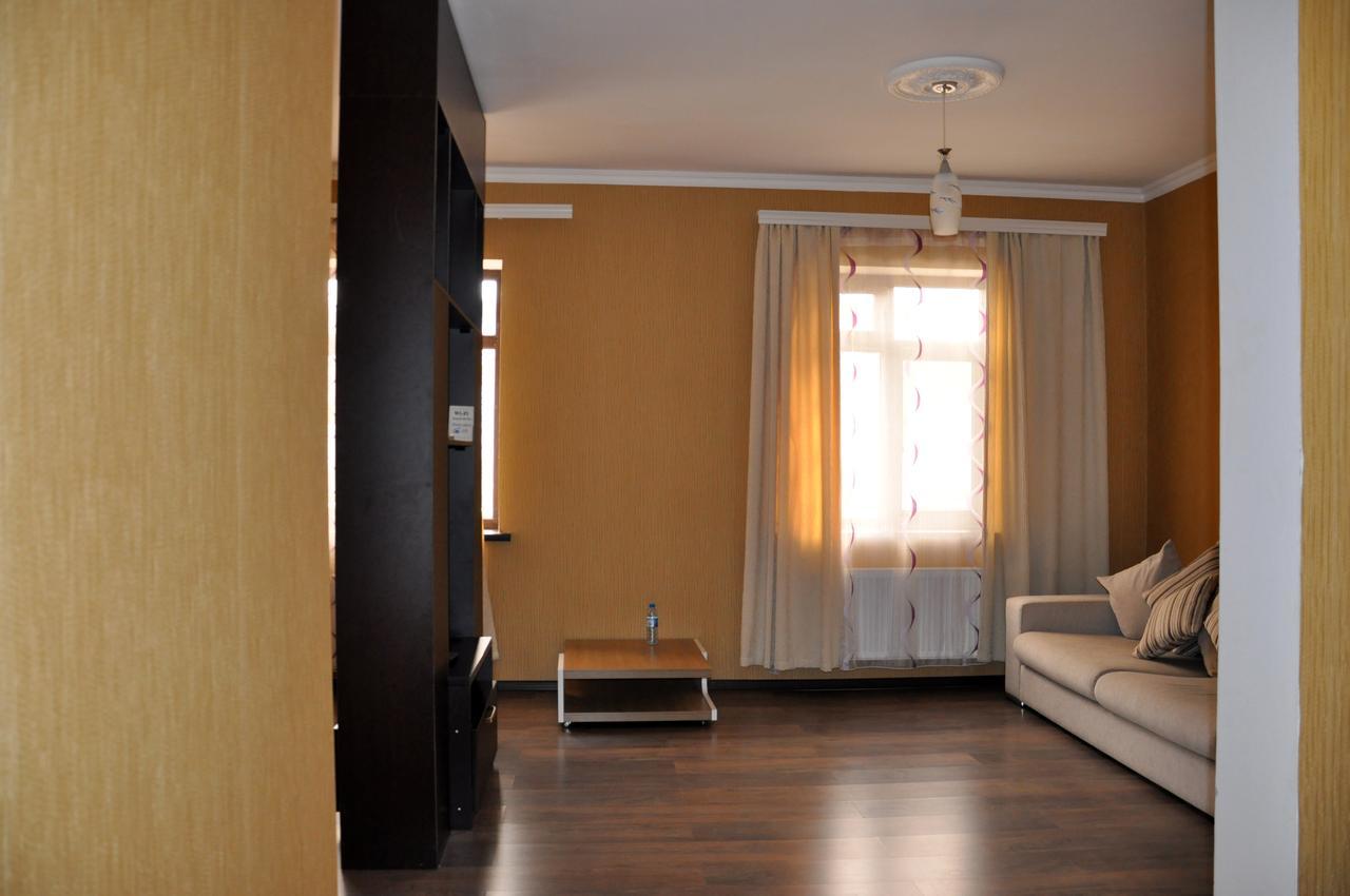 Xutorok Hotel & Restaurant Chilegir Zewnętrze zdjęcie