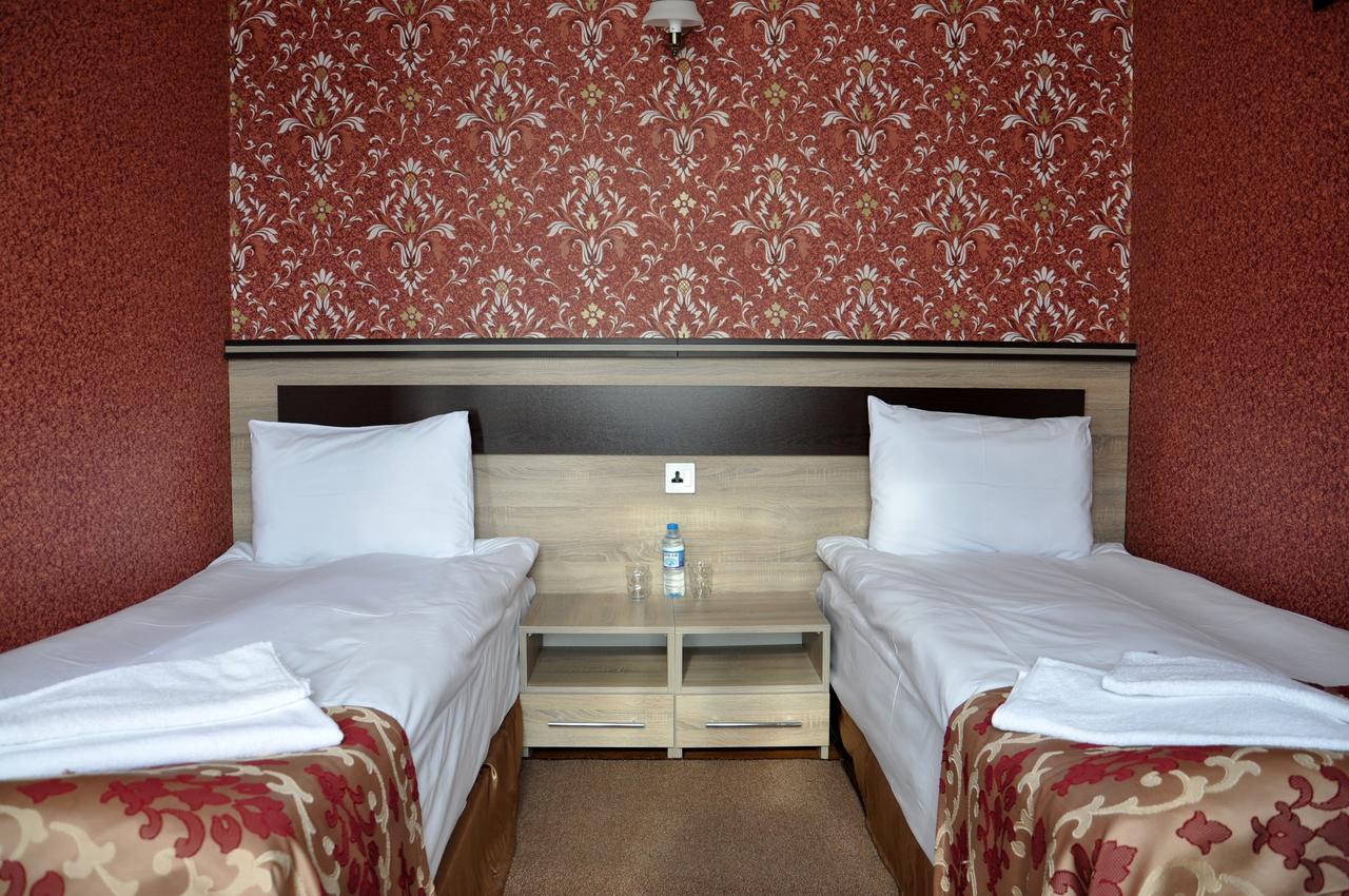 Xutorok Hotel & Restaurant Chilegir Zewnętrze zdjęcie
