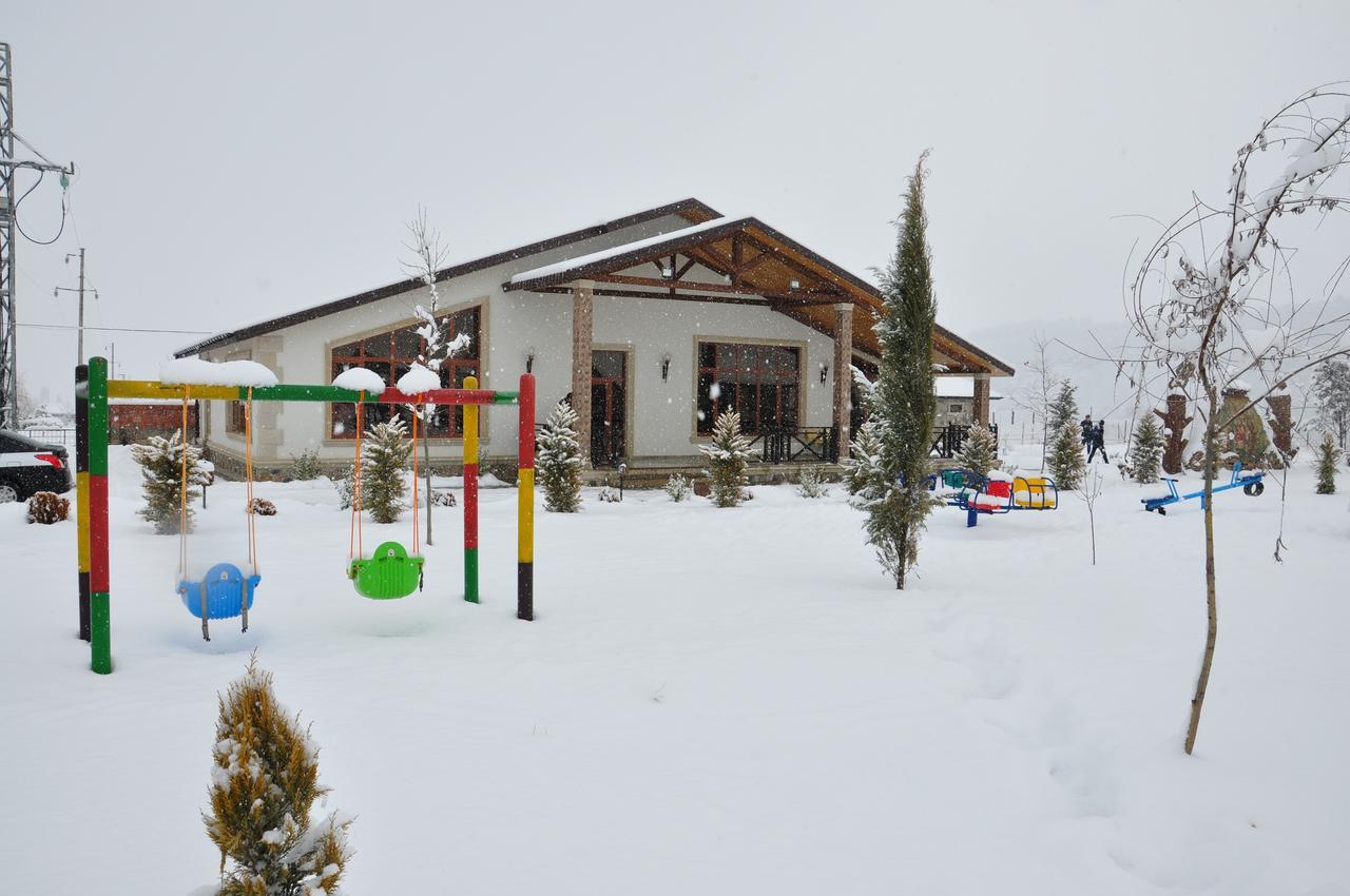 Xutorok Hotel & Restaurant Chilegir Zewnętrze zdjęcie