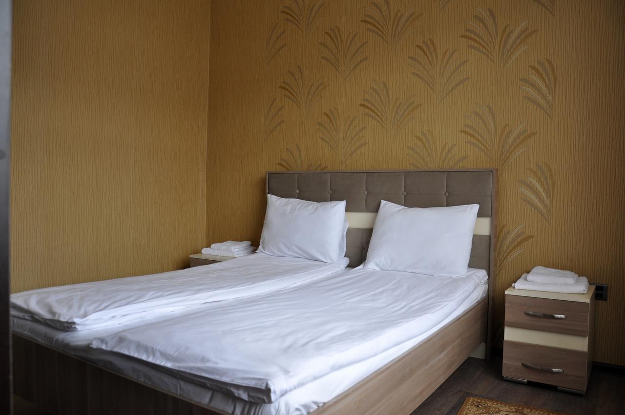 Xutorok Hotel & Restaurant Chilegir Zewnętrze zdjęcie