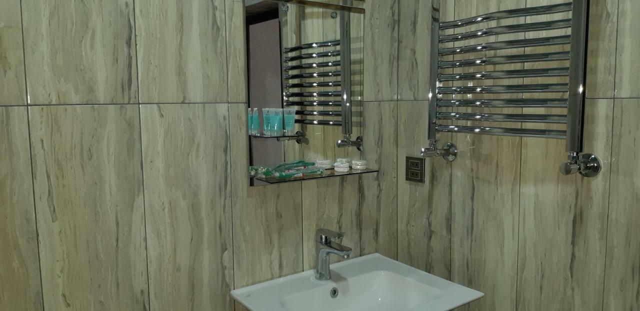 Xutorok Hotel & Restaurant Chilegir Zewnętrze zdjęcie