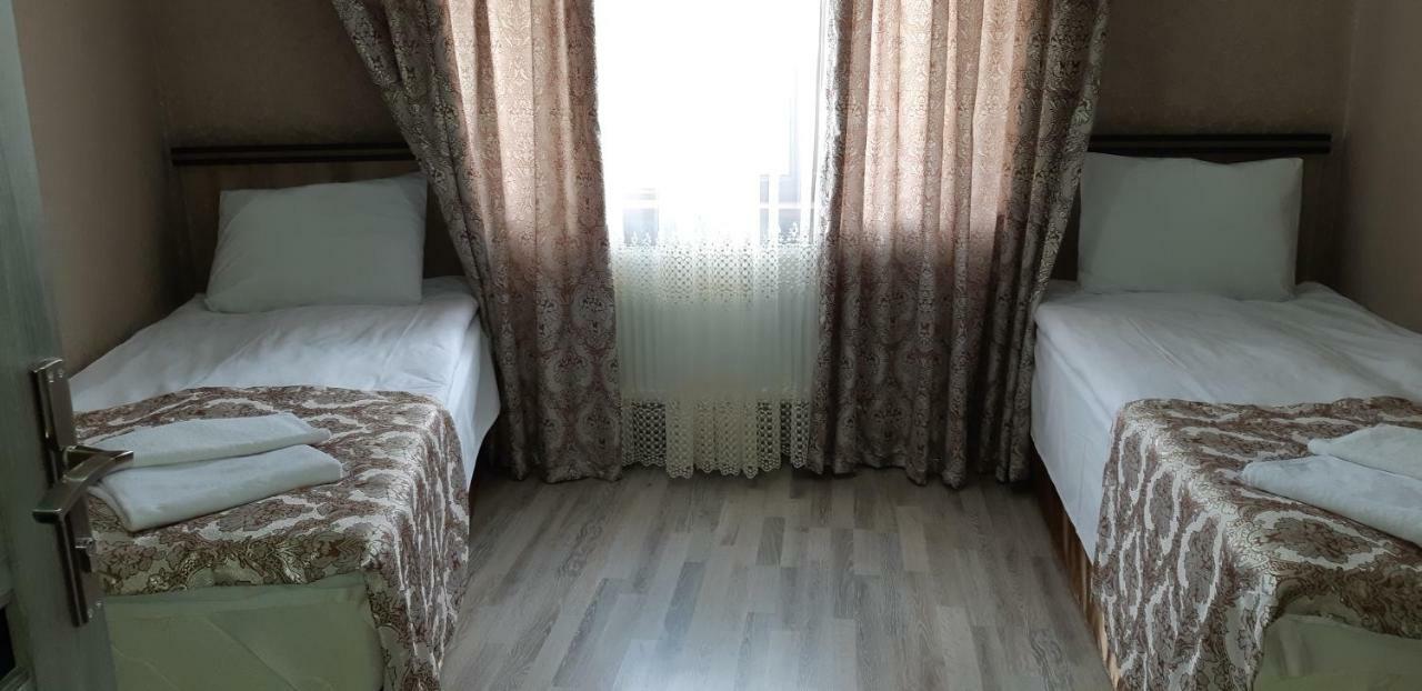 Xutorok Hotel & Restaurant Chilegir Zewnętrze zdjęcie