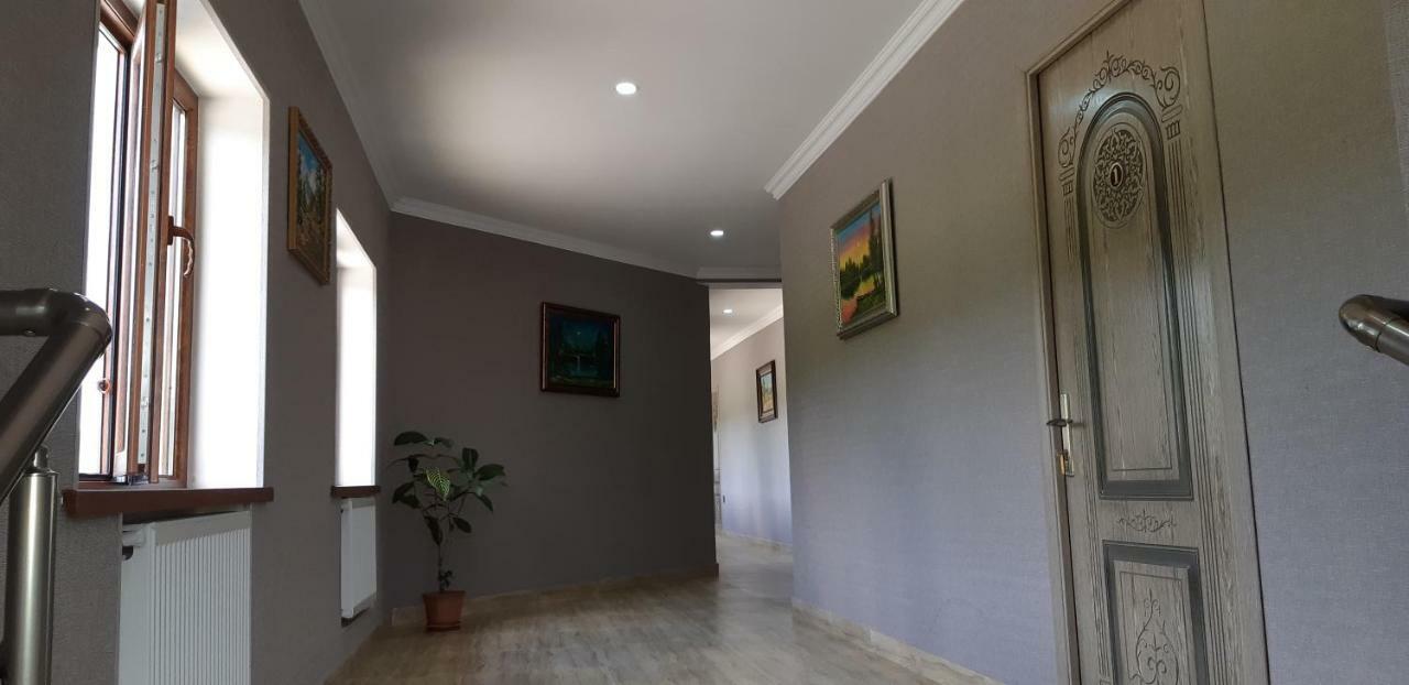 Xutorok Hotel & Restaurant Chilegir Zewnętrze zdjęcie